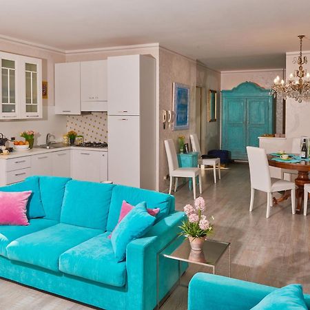 Garda Blue Lake Home Luxury Appartment Десенцано дел Гарда Екстериор снимка