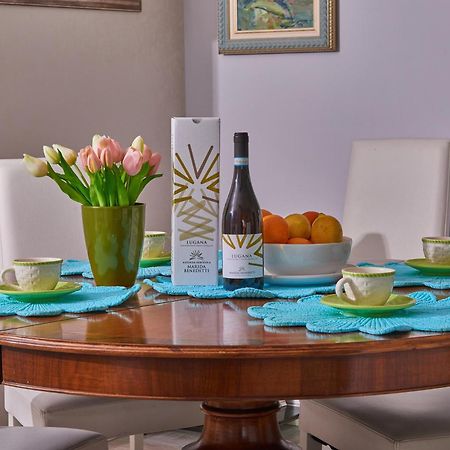 Garda Blue Lake Home Luxury Appartment Десенцано дел Гарда Екстериор снимка
